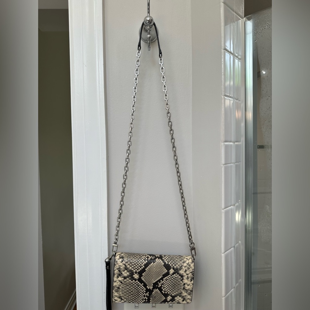 Tory Burch wristlet/purse